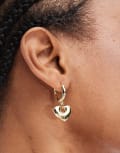 [Accessorize] Accessorize Z heart drop earrings in gold No Size GOLD