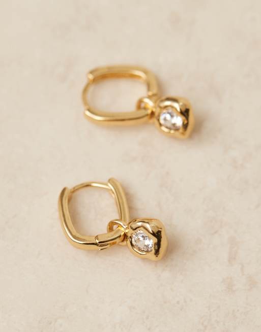 Accessorize - Z - Orecchini a cerchio con ciondoli scintillanti effetto fuso placcati oro 14K, 2 di 3