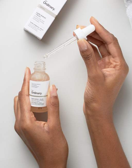 Ácido láctico 5% + HA 2% de 30 ml de The Ordinary, 2 de 4
