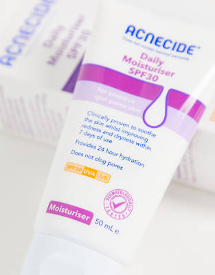 acnecide moisturiser