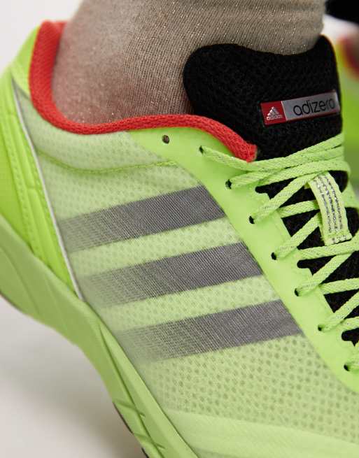 adidas Adios OG trainers in yellow and black, 4 of 5