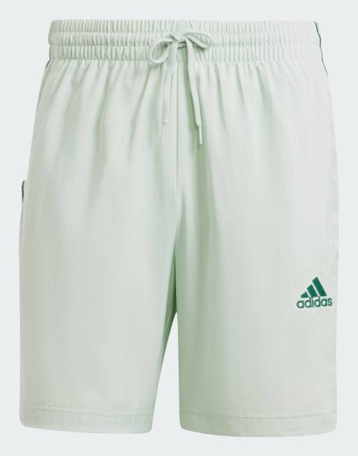 adidas – Aeroready Essentials Chelsea – Shorts in Leinengrau mit 3 Streifen, 5 von 5