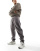 Thumbnail 1 van 5