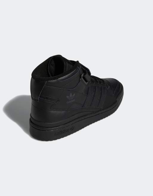 adidas Basketball trainers in black, 3 of 4