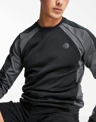 adidas - Basketball x Harden - Sweatshirt i sort og grå