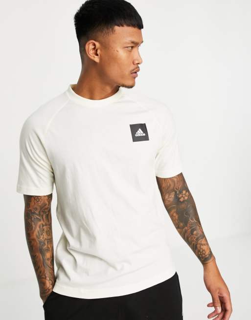 Adidas box 2025 logo tee