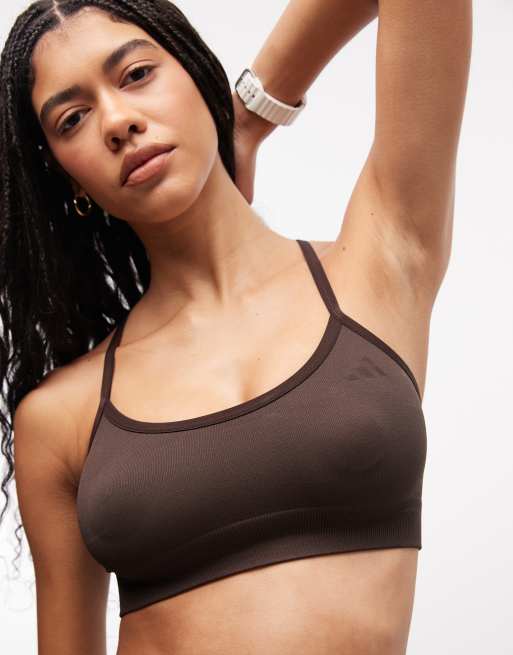 adidas brassière de training en maille à maintien léger noire, 3 de 4