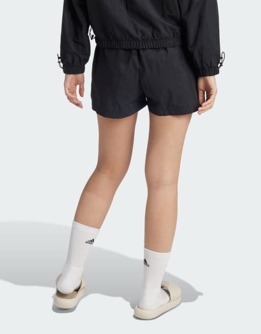 adidas – City Escape – Czarne szorty z tkaniny, 3 z 5
