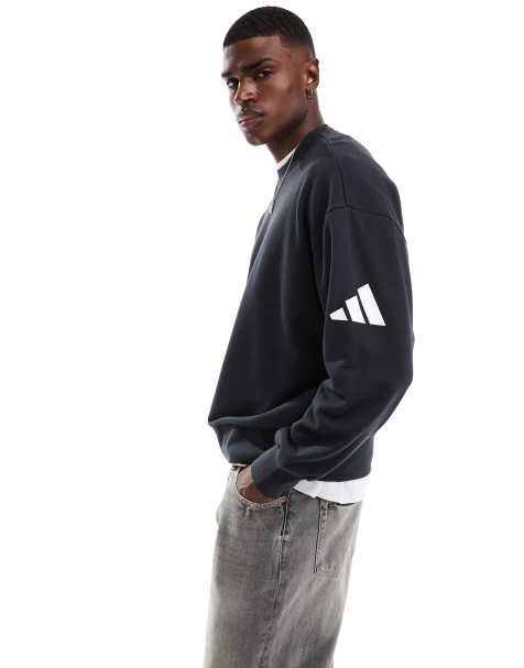 adidas – Essentials – Locker geschnittenes Sweatshirt in Schwarz/Weiß mit 3-Balken-Logo - view 1