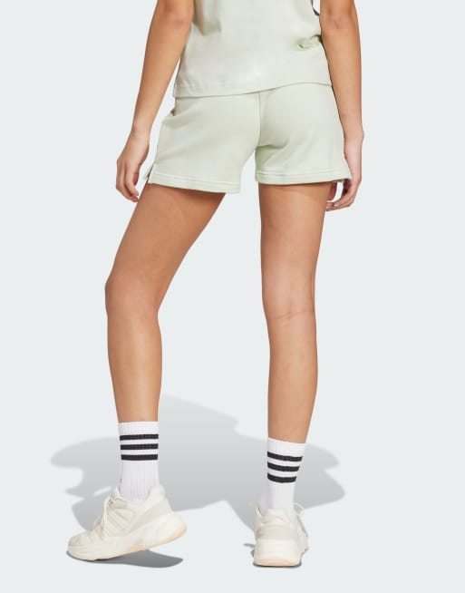 adidas - Essentials - Short en tissu éponge à logo linéaire - Vert lin, 2 de 3