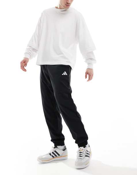 adidas - Essentials - Stanford - Sorte bukser med lille hvidt logo - view 1