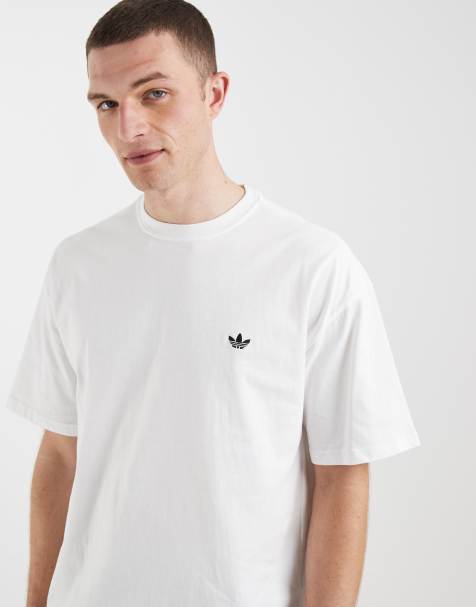 adidas Essentials trefoil t-shirt in white - view 1