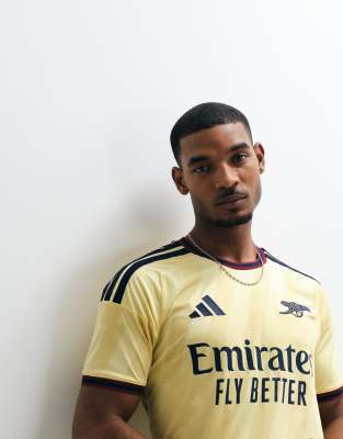 Adidas Rouge Maglia Third Arsenal 2026/27 - Immagine 3