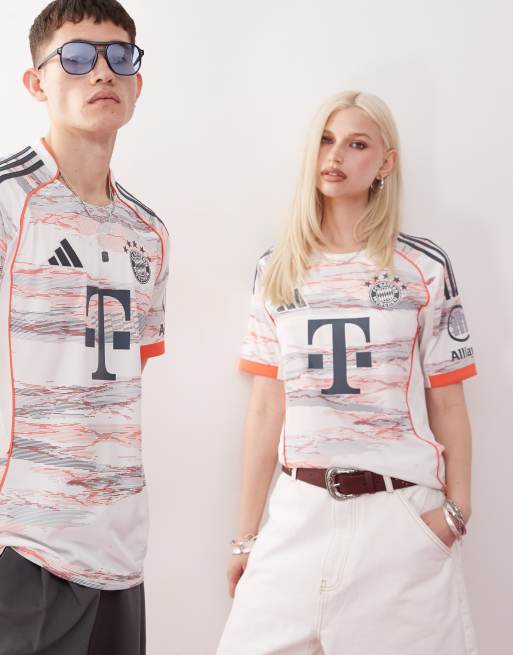 adidas Football - FC Bayern München 25/26 - Hvid hjemmebanetrøje