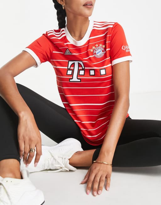 adidas Football FC Bayern Munich 2022/23 Women's Home shirt in red