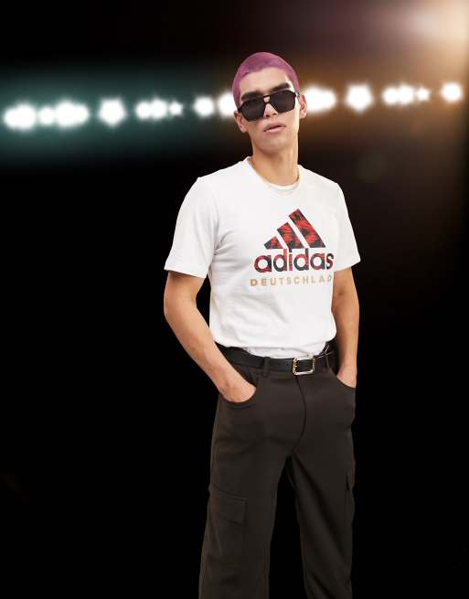 adidas Football – Germany World Cup 2022 DNA – T-Shirt in Weiß