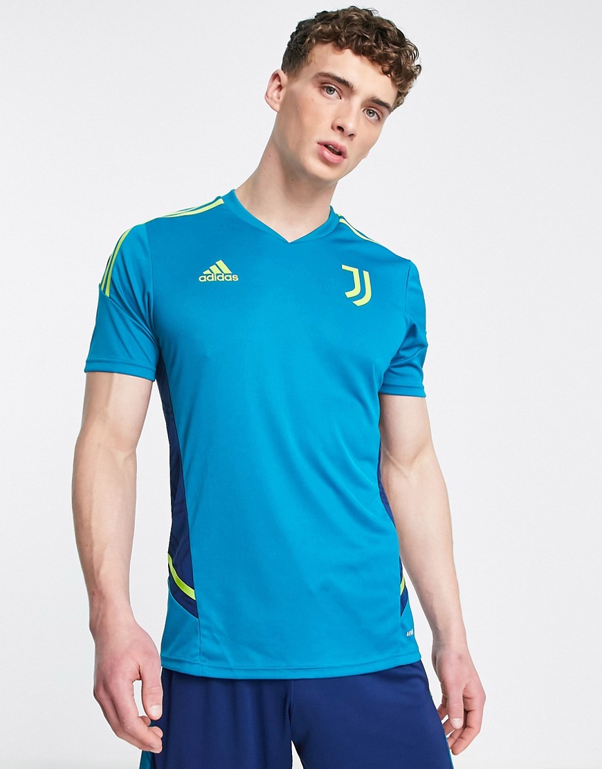 adidas football - juventus 2022/23 - blågrön tränings-t-shirt i spelarmodell-grön/a