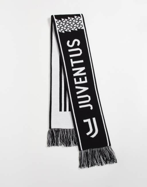 https://images.asos-media.com/products/adidas-football-juventus-2022-23-sciarpa-bianca/201914049-1-white?$n_640w$&wid=513&fit=constrain