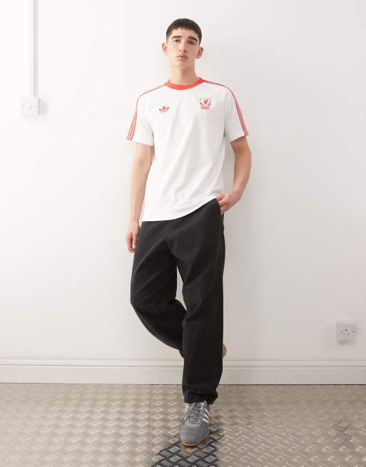 adidas Football Liverpool t-shirt in white and red, 2 of 5