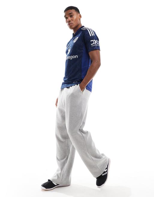 adidas Football – Manchester United 24/25 – Authentic-Auswärtstrikot in Blau, 2 von 4
