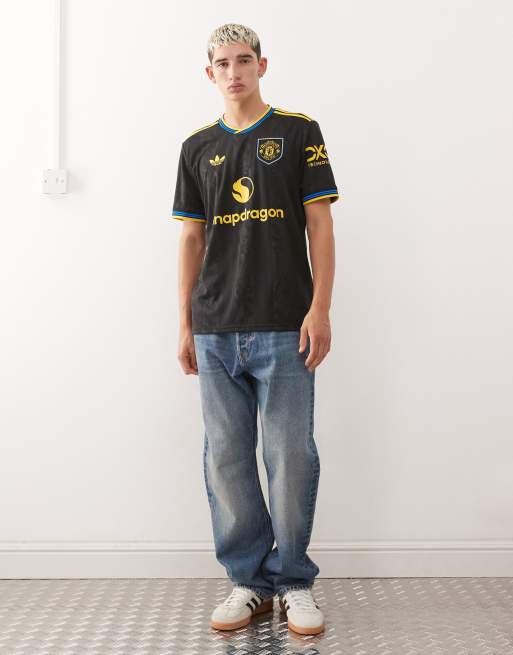 adidas Football Manchester United 25/26 third jersey in black and gold