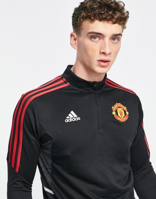 Manchester united hotsell track top