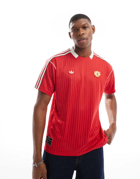 adidas Football Manchester United Icons t-shirt in red