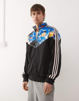 adidas Football - Manchester United x Stone Roses - Jacke in Schwarz mit Print und durchgehendem Reißverschluss