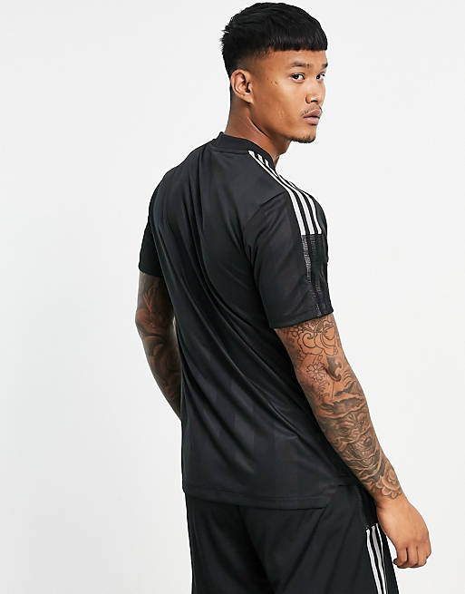 Men adidas Football t-shirt with three stripes in black 