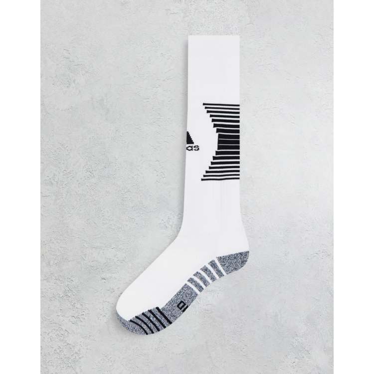 White adidas hotsell basketball socks