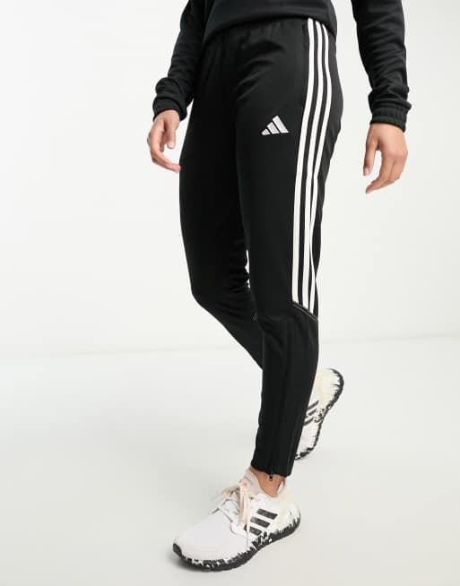 adidas Football Tiro 23 Jogginghose in Schwarz ASOS