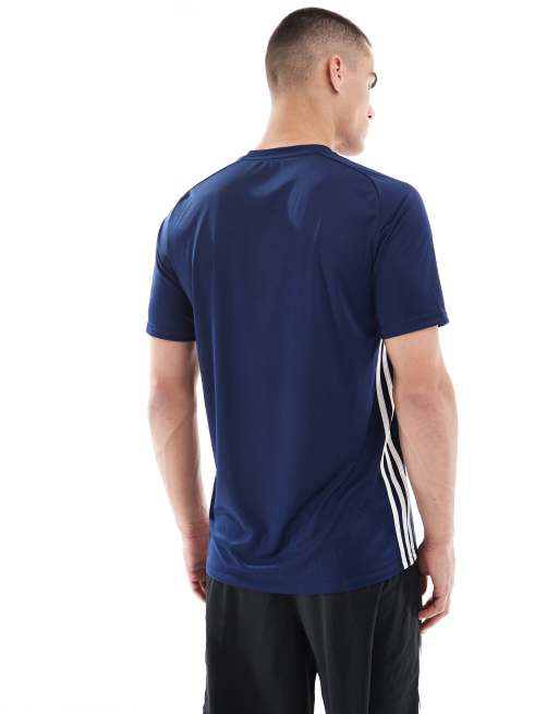 adidas Football Tiro エッセンシャル Tシャツ 送関込 adidas Football Tiro essentials t-shirt in navy and red | ASOS
