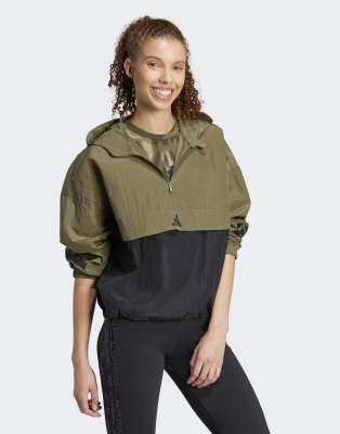 adidas - Future Icons - Windjacke in Olive Strata mit 3 Streifen-Grün
