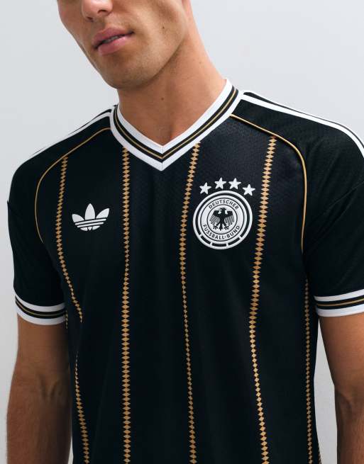adidas Germania 26/27 terza maglia da calcio a righe nere, 4 di 5