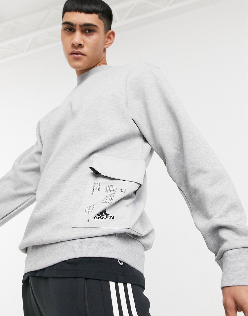 Adidas – Grå sweatshirt med knäppbar ficka