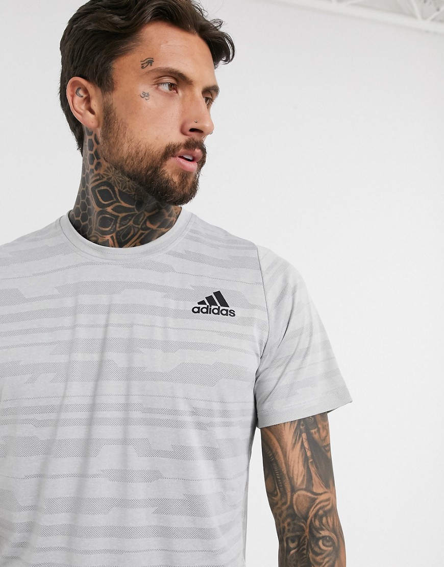 Adidas – Gråmelerad tränings-t-shirt