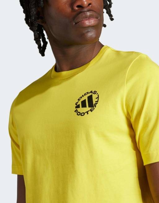 adidas - Gul T-shirt med fodboldmærke og grafik , 4 af 4