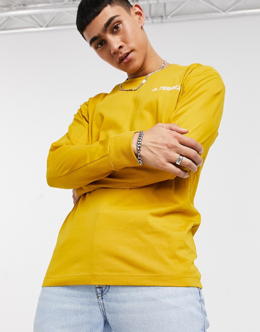 Adidas – Guldfärgad sweatshirt