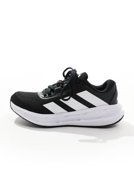 adidas - Hardlopen - Questar 3 - Sneakers in zwart, 2 van 5