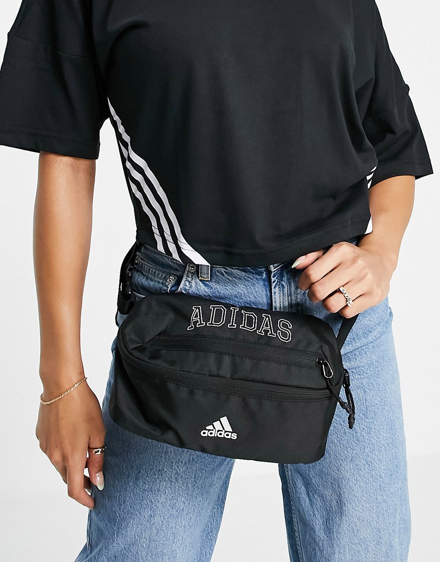 Adidas - Heuptasje met logo in zwart