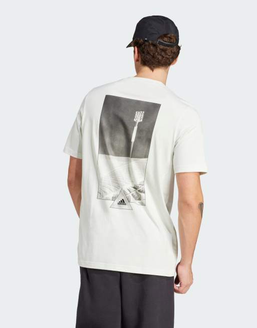 adidas - House of Tiro - T-shirt à motif - Vert clair