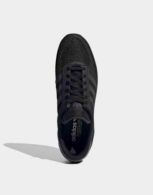 Adidas la discount trainer black white