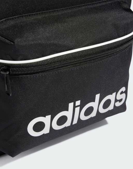 adidas Linear Essentials Rucksack in Schwarz