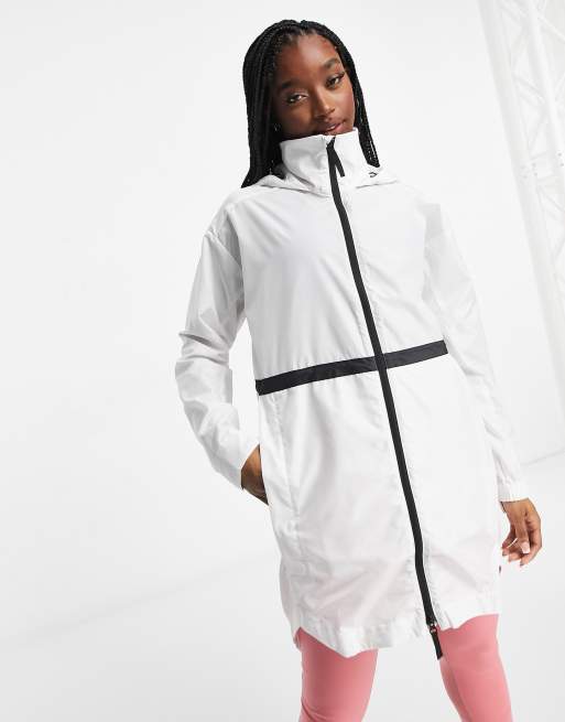 adidas – Longline-Jacke in Weiß