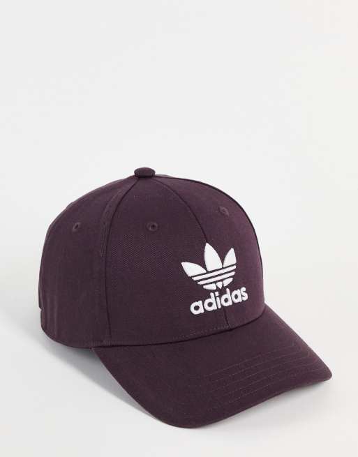adidas Orginals - adicolor - Kastanjebrun baseballcap med trekløverlogo