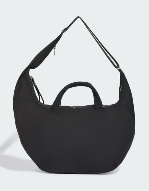 adidas Original große Croissant-Tasche in Schwarz und Weiß, 2 von 4