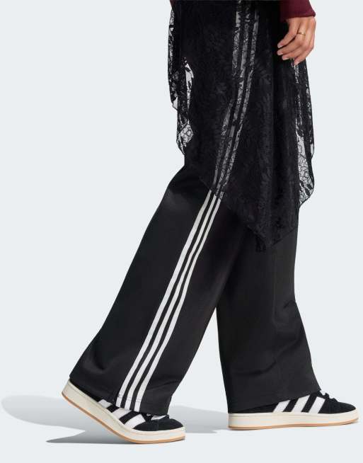 adidas Originals 2-in-1 Firebird lockere Trainingshose mit Spitzrock in Schwarz, 4 von 5