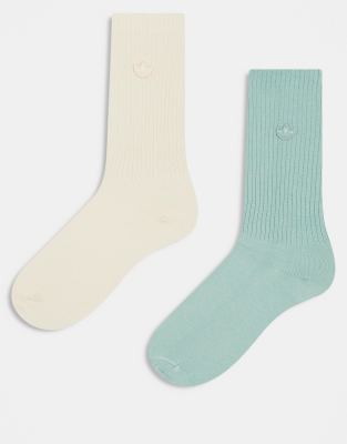 adidas Originals 2 pack crew socks in off white and green