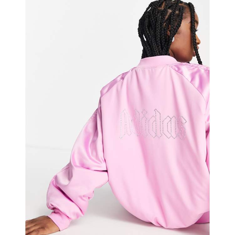 adidas Originals 2000s Luxe Bomberjacke aus Satin in Rosa mit Strass