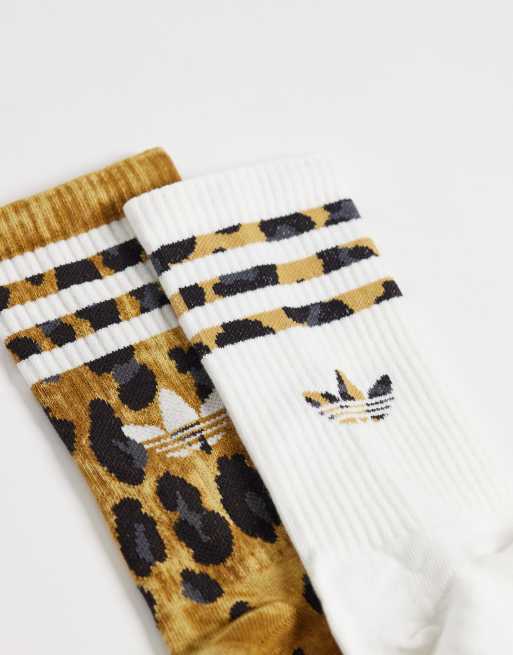adidas Originals – 2er-Pack Crew-Socken mit den drei Streifen und Leopardenmuster, 2 von 3